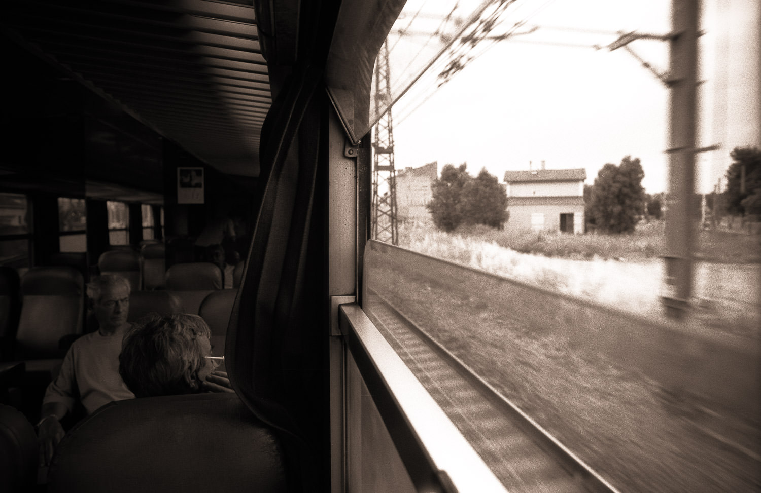 Passing By - Avignon, Europe, France, SNCF, Train, Transport, travel