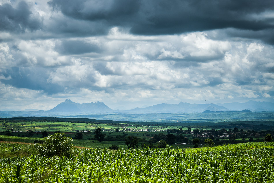 Airport Drive - Africa, Lilongwe, Malawi, travel