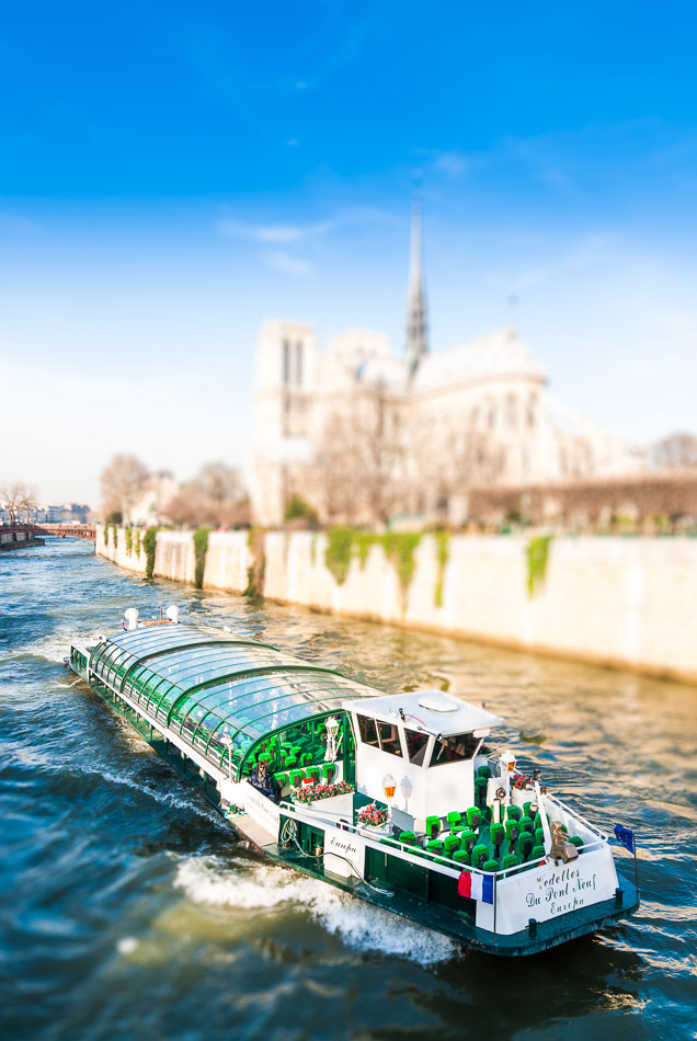Single Passenger - Boat, Europe, France, Notre Dame, Paris, Seine, Transport, mini-faking, miniature, street, tilt shift, travel