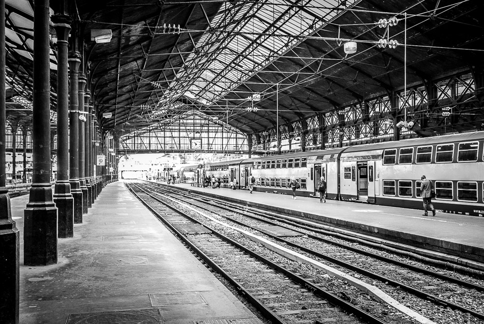 Waiting at St. Lazare - Europe, France, Gare St. Lazare, Paris, SNCF, Train, Transport, station, travel