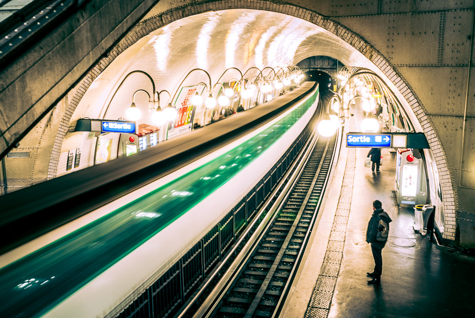 Leaving Cite - Cite, Europe, France, Metro, Paris, Subway, Train, Transport, station, travel