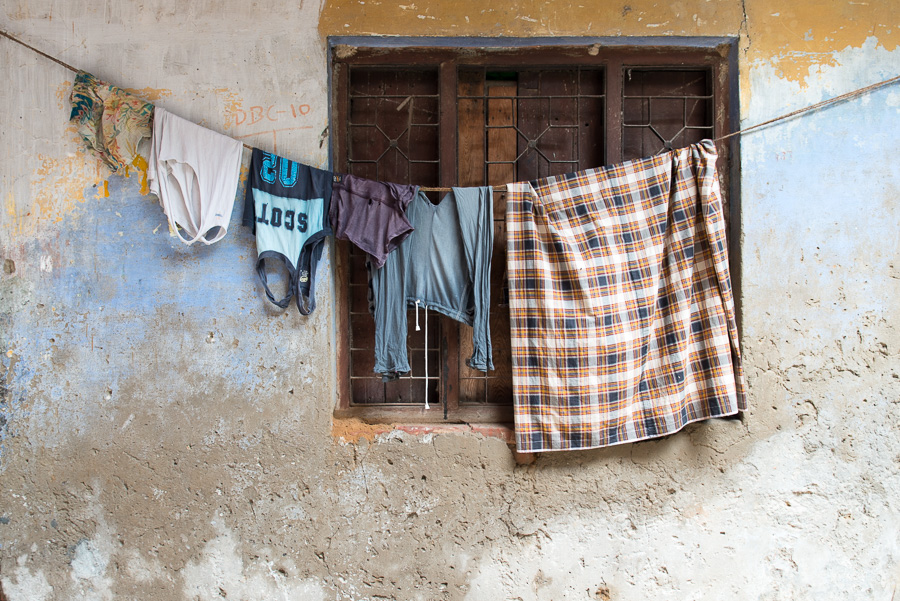 Alley Laundry - Asia, Delhi, India, Tehkhand, laundry, street, travel