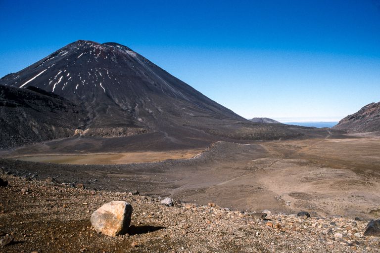 Tongariro Crossing - Tongariro National Park, New Zealand