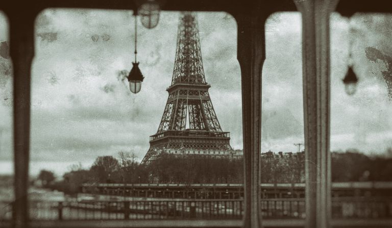 Pont de Bir-Hakim, Paris, France